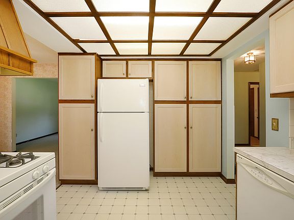 5th image of 6369 14th Ave