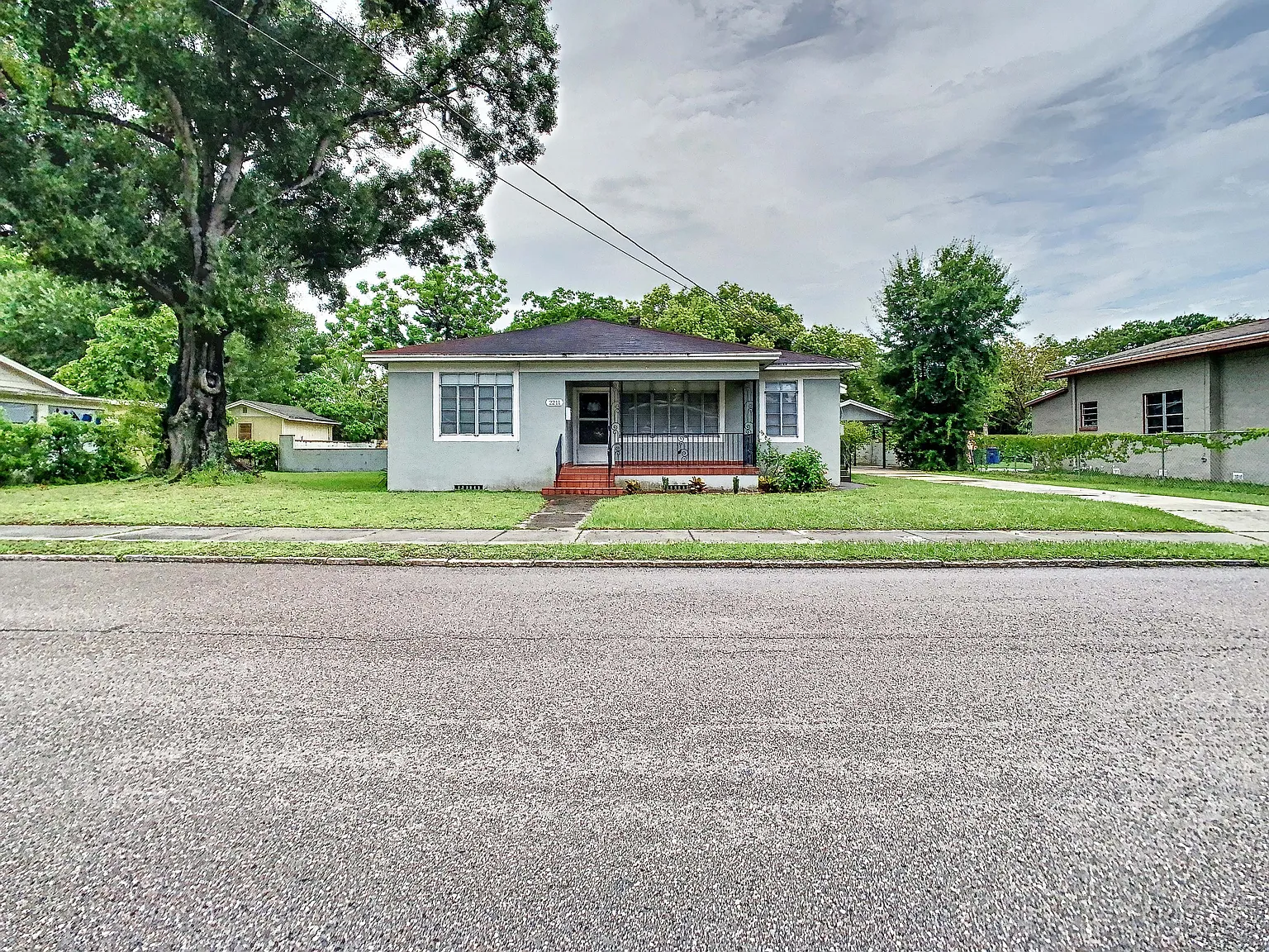 3 bed, 1306 sqft, $2,250 — Photo 3
