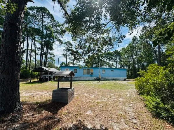 647 Pine St, Alligator Pt, FL 32346