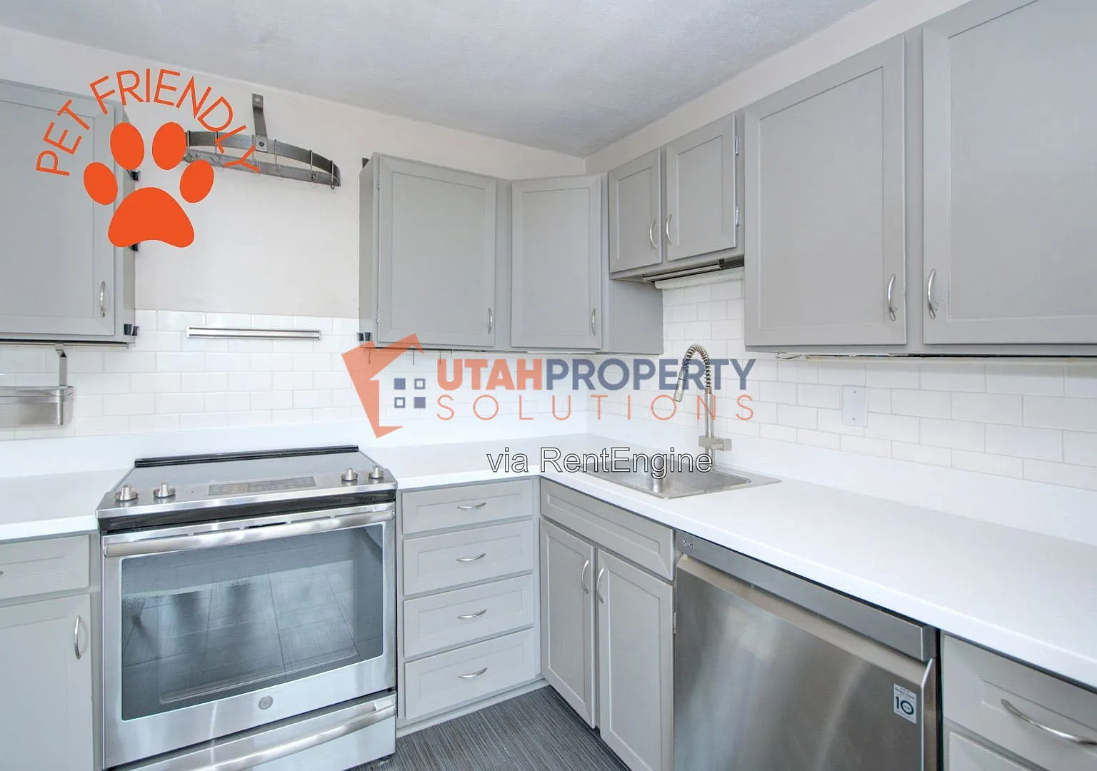 2 bed, 2.0 bath, 933 sqft, $1,995 — Photo 1