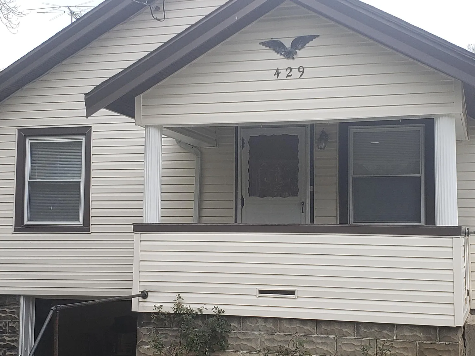 2 bed, 1200 sqft, $1,400 — Photo 2