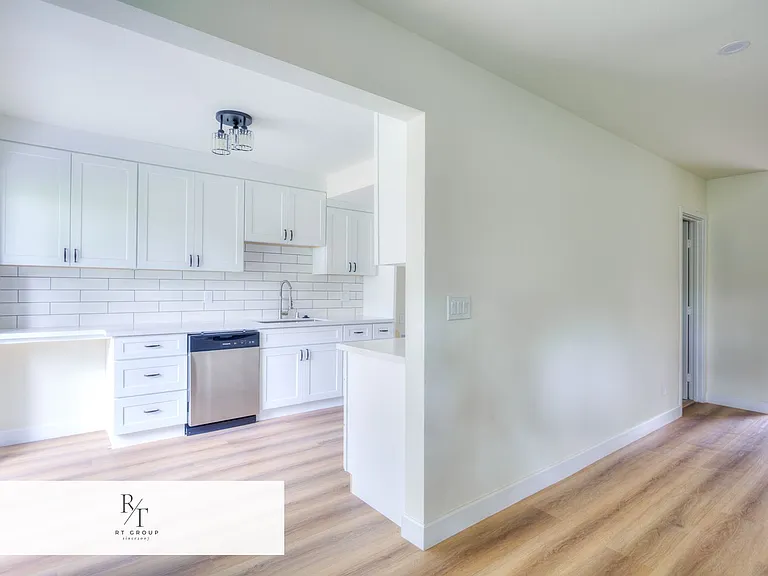 1032 S Golden West Ave #D — Photo 4