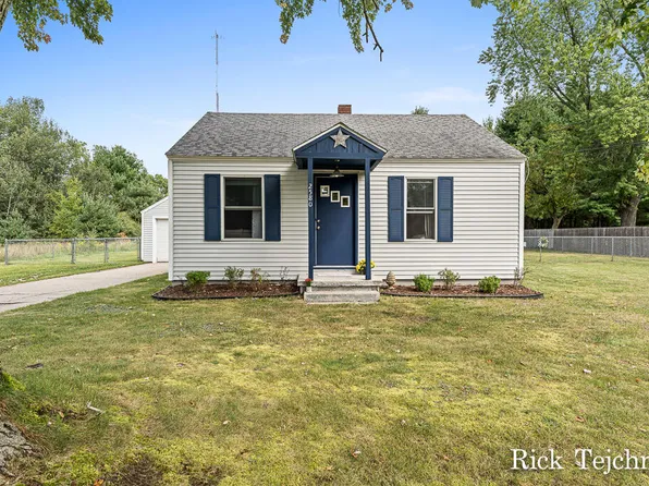 2580 Kregel Ave, Muskegon, MI 49442