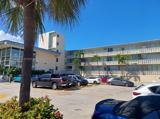6484 Indian Creek Dr #122, Miami Beach, FL 33141