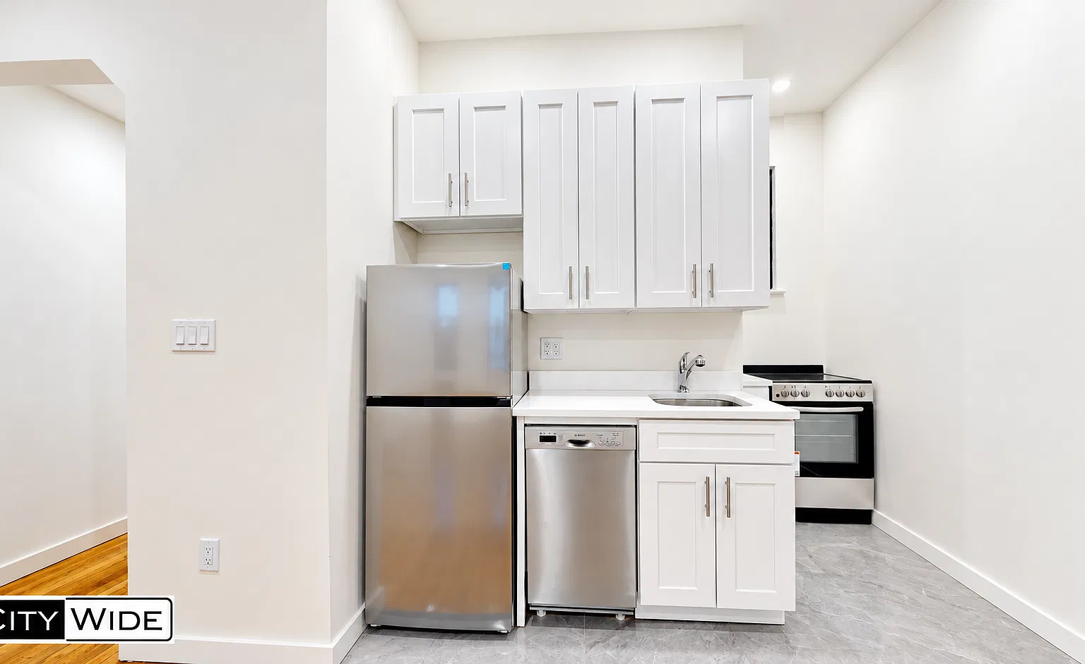 234 East 52nd Street — Photo 3