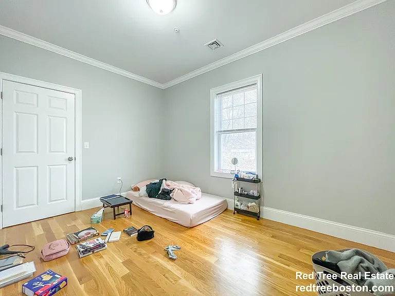 273 Hancock St #3 — Photo 7
