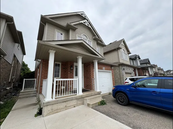 361 Parkvale Dr #2, Kitchener, ON N2R 1Y6