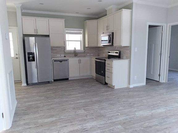 4th image of 5200 28th St N #108