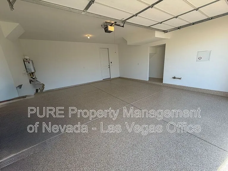 10661 Valletta Ave — Photo 38