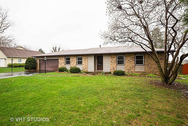1st image of 24441 W Boulevard De John