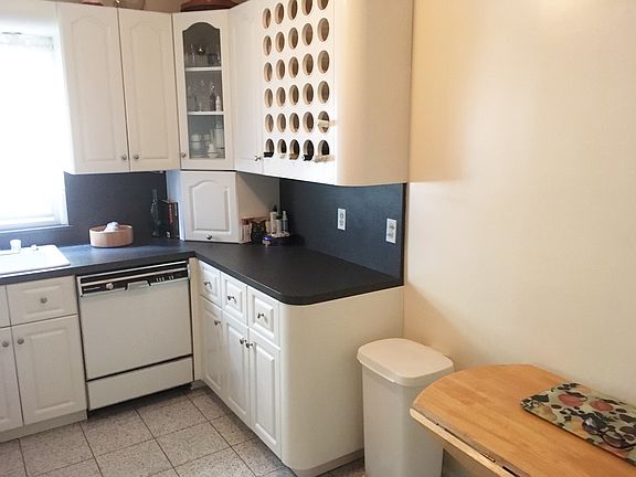 4th image of 8316 63rd Ave