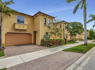 4655 Mediterranean Cir, Palm Beach Gardens, FL 33418