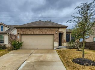 1005 McCormick Cv, Hutto, TX 78634