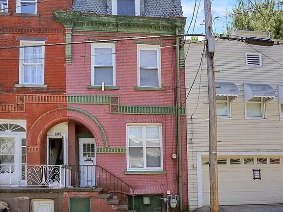2nd image of 607 W Norwegian St