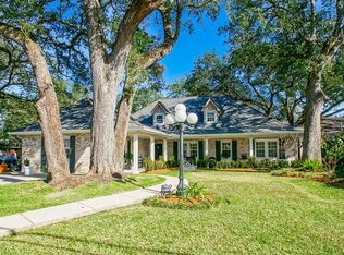 10021 Suzanne Dr, River Ridge, LA 70123