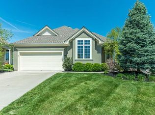 11736 S Hagan St, Olathe, KS 66062