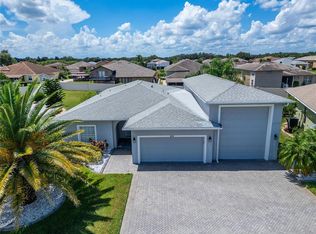 453 Nolane Ln, Polk City, FL 33868