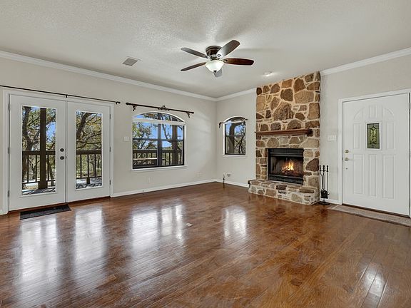 4th image of 1560 Roadrunner Ln