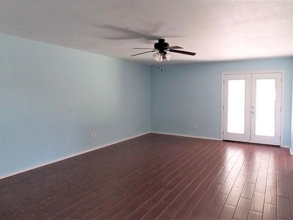 5th image of 5609 E Lakeshore Dr