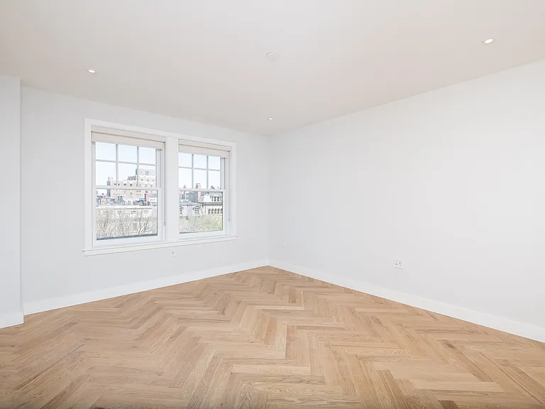12 Commonwealth Ave #706 — Photo 3
