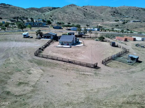 1834 E Carson Mesa Rd, Palmdale, CA 93550