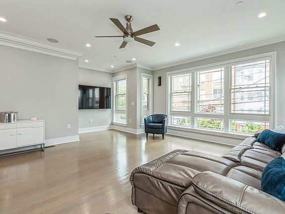 5th image of 43 Prospect St Unit 1