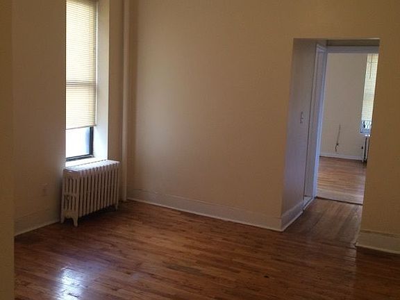 5th image of 19 E 108th St APT 5RW