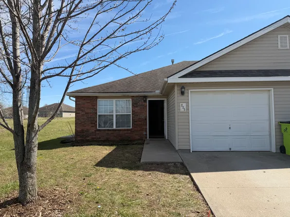 225 Conti Ct #225, Belton, MO 64012