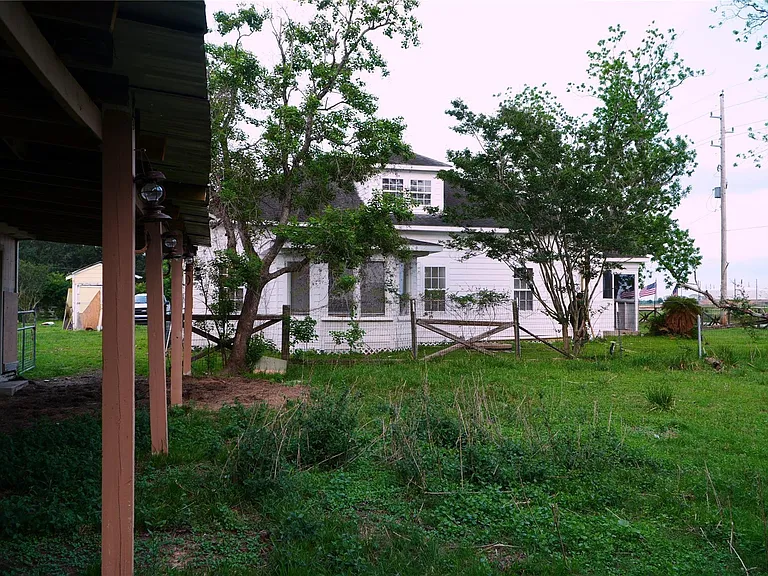 24206 Longenbaugh Rd — Photo 34