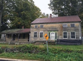 61 Main St, Cummington, MA 01026