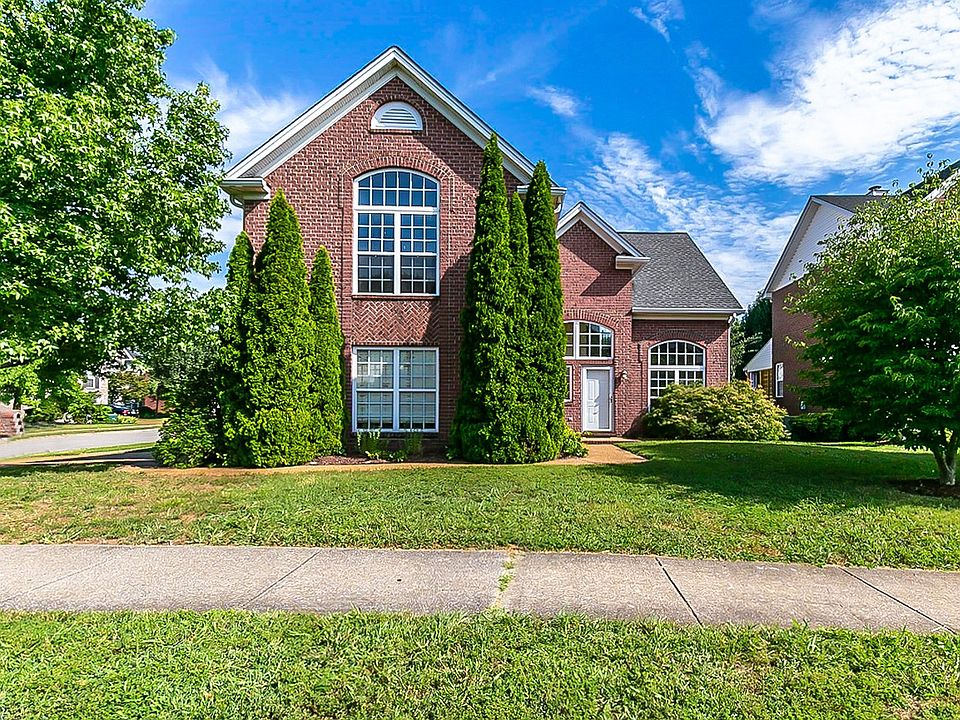 1st image of 200 Camellia Ct