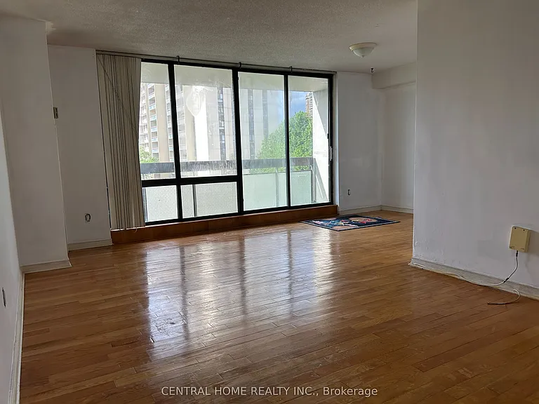 260 Seneca Hill Dr #614 — Photo 16