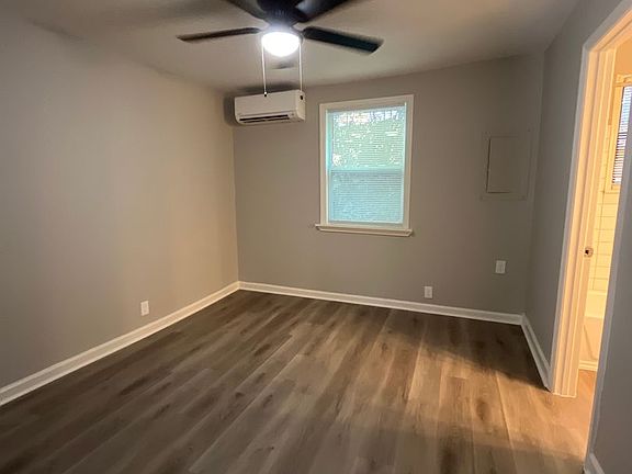 4th image of 3902 Alabama Ave APT 11