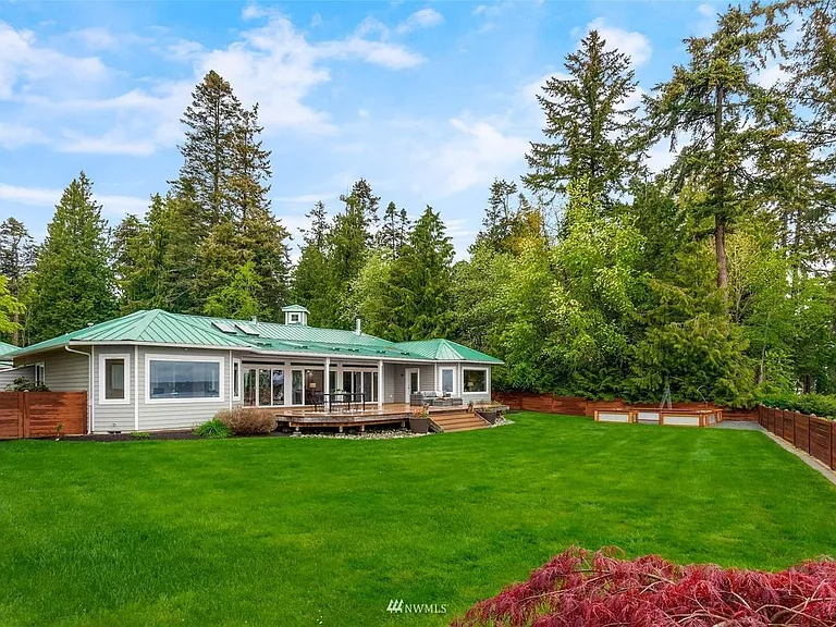 2537 Bretland Rd SE — Photo 25