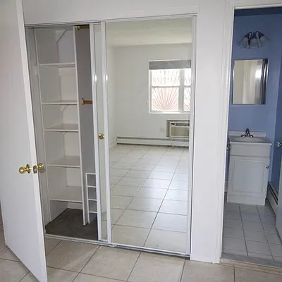 Rented by Nooklyn NYC LLC | media 30