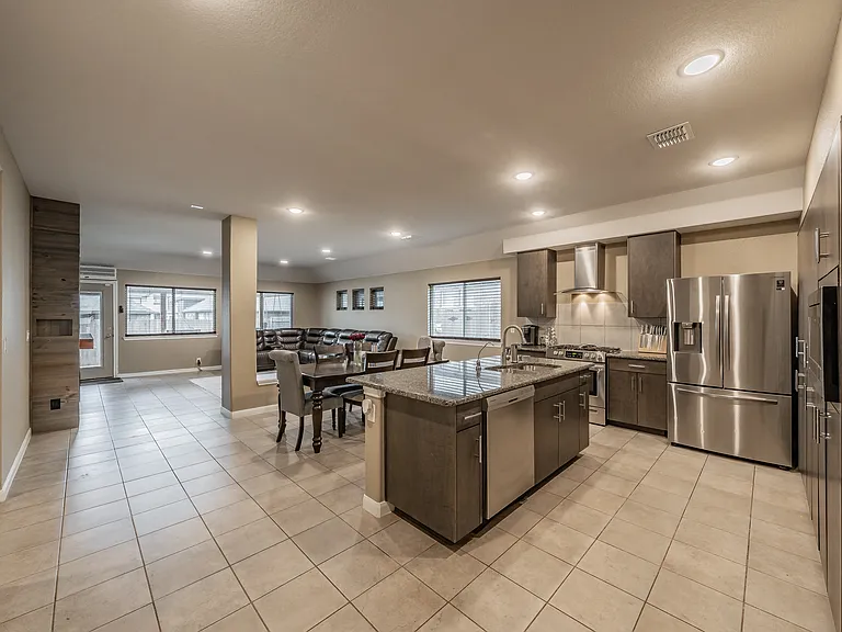 1116 Kingbird Ln — Photo 23