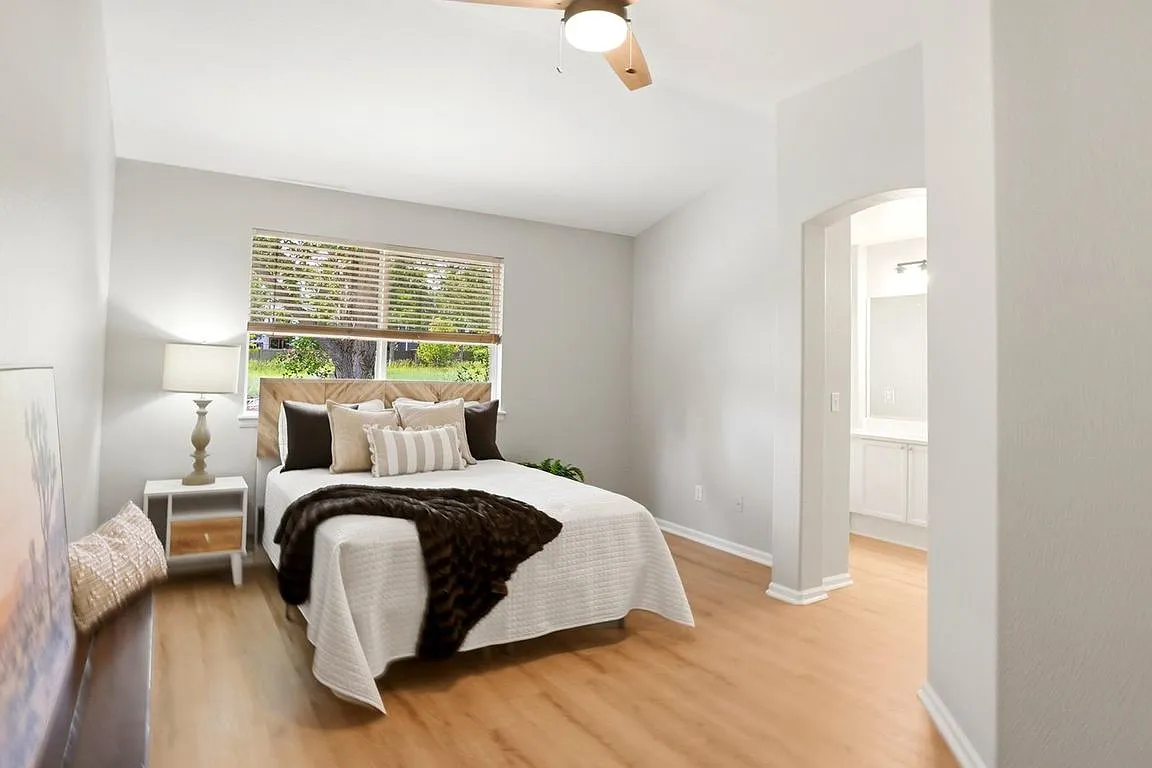 3 bed, 2191 sqft, $3,500 — Photo 3