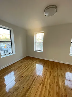 Rented by Compass | media 49