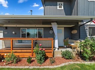 15916 Hill Top Cir, Wilder, ID 83676