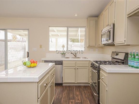 5th image of 1908 Badger Canyon Ave