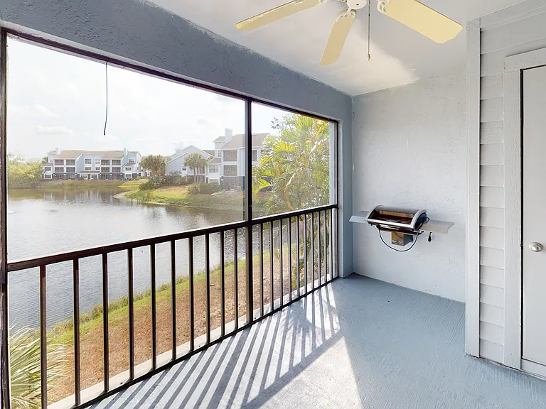 Inlet Bay at Gateway — Photo 135