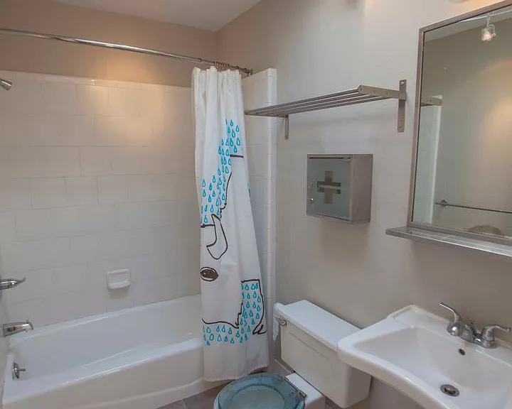 5315 Mission St — Photo 6