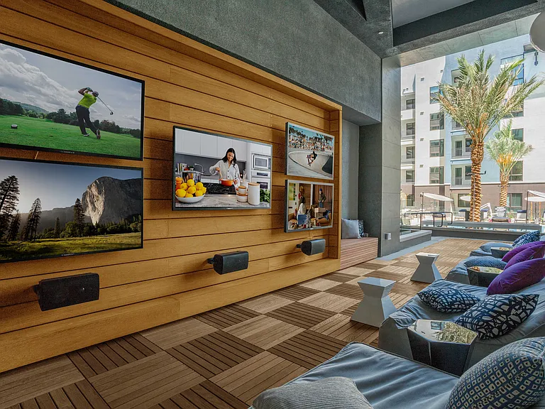 Core Apartments — Photo 18