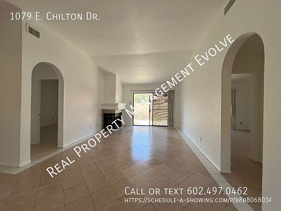 4th image of 1079 E Chilton Dr