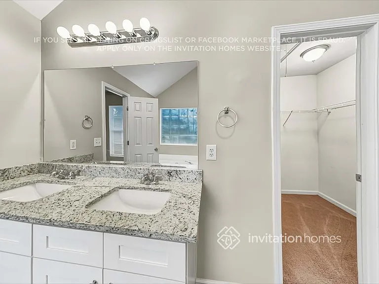 10 Summer Breeze Ct — Photo 15