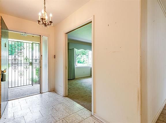 5th image of 4116 Hartwood Dr