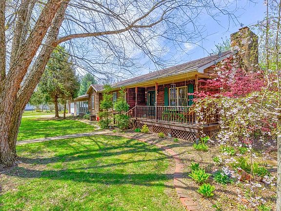2nd image of 5625 Sarah Dr