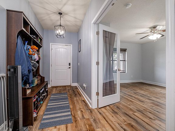 5th image of 4984 Makenna Cir