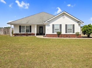 504 Parish Loop NE, Hinesville, GA 31313