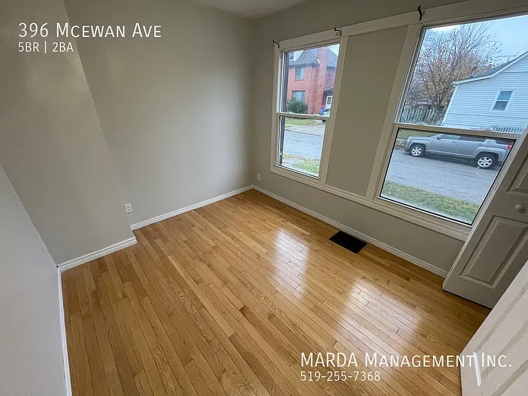 396 McEwan Ave — Photo 4